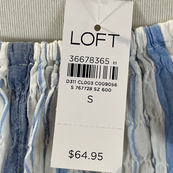 NWT Loft Cropped Peasant Top - Picture 6 of 10